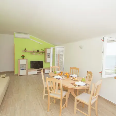 Casa vacanze Lovely Holiday With Private Swimming Pool In Dalmatia Vela Luka