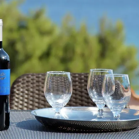 Lovely Holiday With Private Swimming Pool In Dalmatia